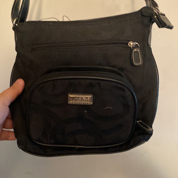 Adjustable over shoulder/crossbody purse - Picture 2 of 6